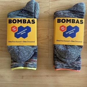 NWT Bombas hiking socks. Size S